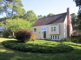 16 Macomber Dr