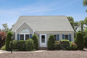 25 Winthrop Dr