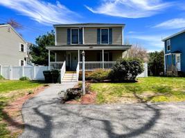 16 Colonial Rd