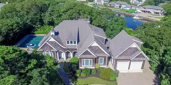 39 Davis Neck Rd