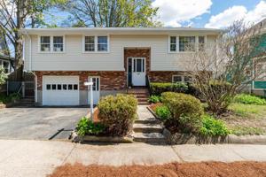 14 Lakeview St
