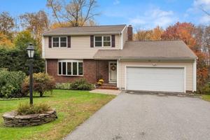 42 Highwood Way