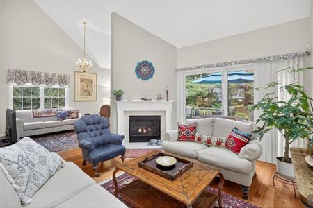 30 Windsor Point