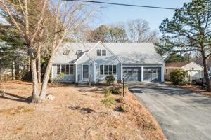 34 Vacation Ln