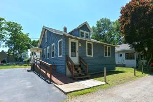 30 Pine Avenue