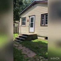 90 Walsh St