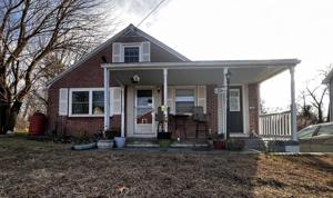 89 Agnes St