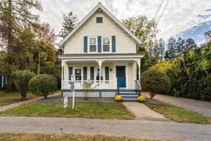 32 Cottage St