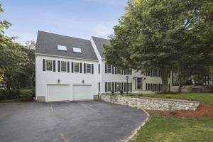 121 Merchant Ave