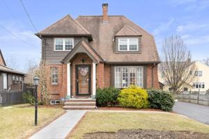 36 Albert Ave