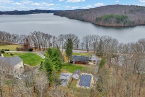 1815 Great Pond Road