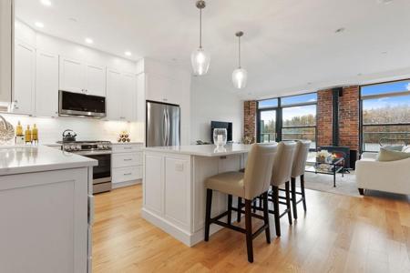 60 Merrimac
