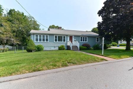 84 Plymouth Rd