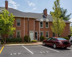 17 Mansion Woods Dr