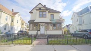 49 Malden St