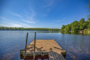 68 Woodchuck Hollow Rd