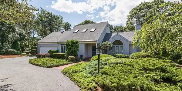 83 Sandcastle Drive