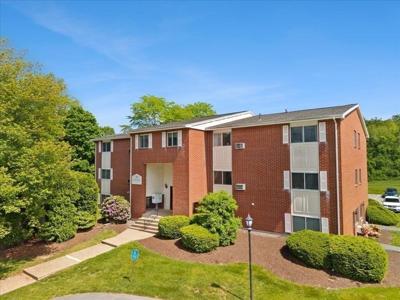 6 Dailey Street