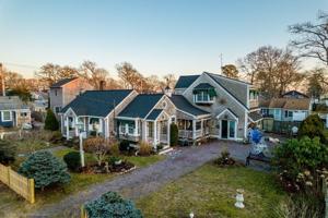 4 Weston Ave