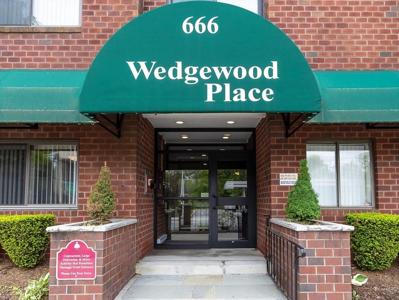 666 Main St