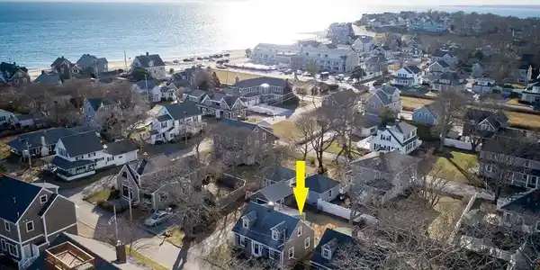 5 Hawthorne Ave