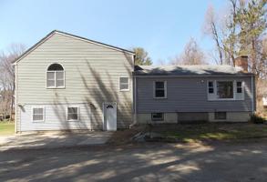 325-B Main St