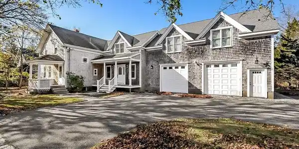 113 Davisville Road