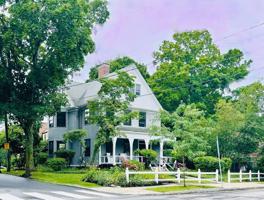 308 Lake St