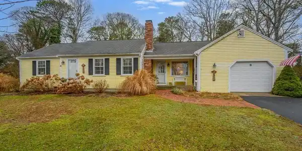 81 Lookout Rd