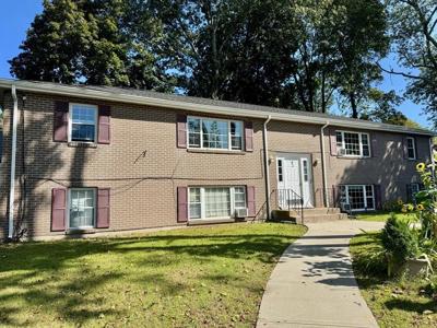 62 Garden St