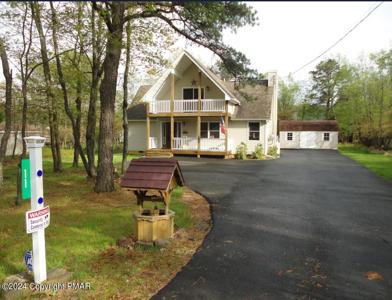 11 Bishop Circle