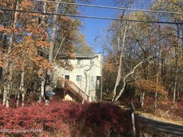 2247 Doe Drive