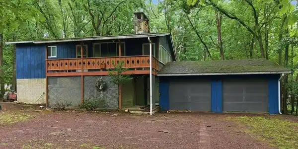 12 Pool Drive