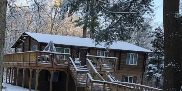 107 Sir Lyonnesse Ct