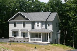 712 Kennedy Ct