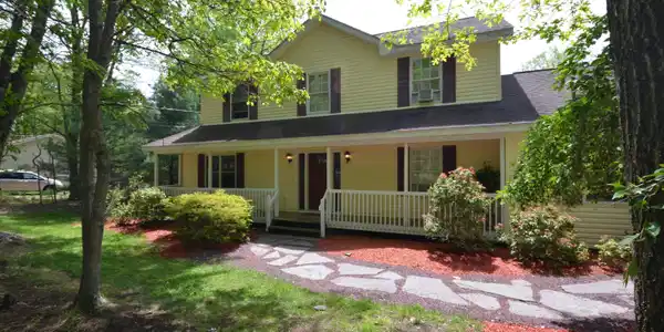 87 Mountain View Dr