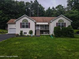 3251 Red Maple Ln