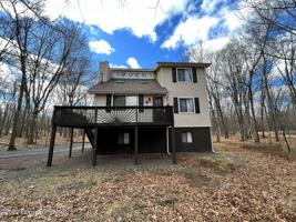 73 Spencer Ln