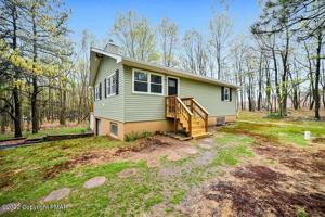 37 Basswood Ct