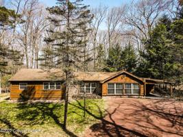 127 Crest Dr