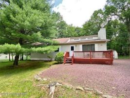 285 Towamensing Trl