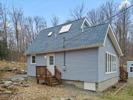 105 Lakewood Ct
