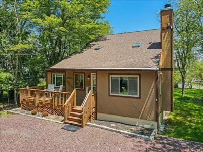 525 Towamensing Trail