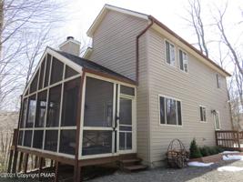 83 S Lehigh River Drive