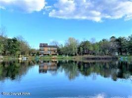 1377 Glade Dr