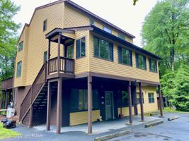 107 Pineknoll Dr