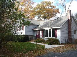 319 Carnation Rd