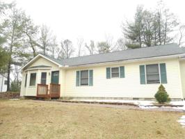 2393 Woodcrest DR