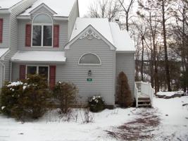 24 Laurelwoods Dr