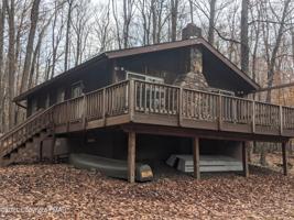 106 E Lake Dr